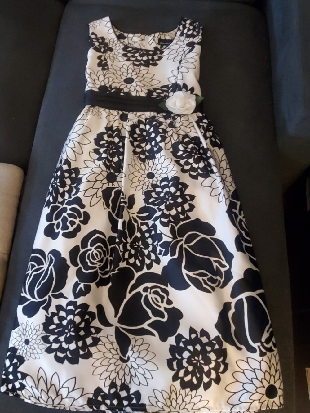Big Girls' Black And White Floral Print Formal Party Special Occasion Dreds